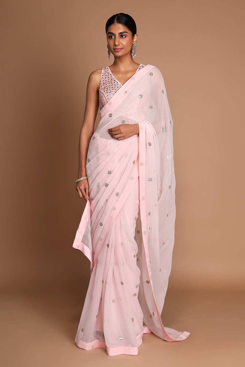 The Ultimate Checklist To Buy A Saree For Your Wedding Day!