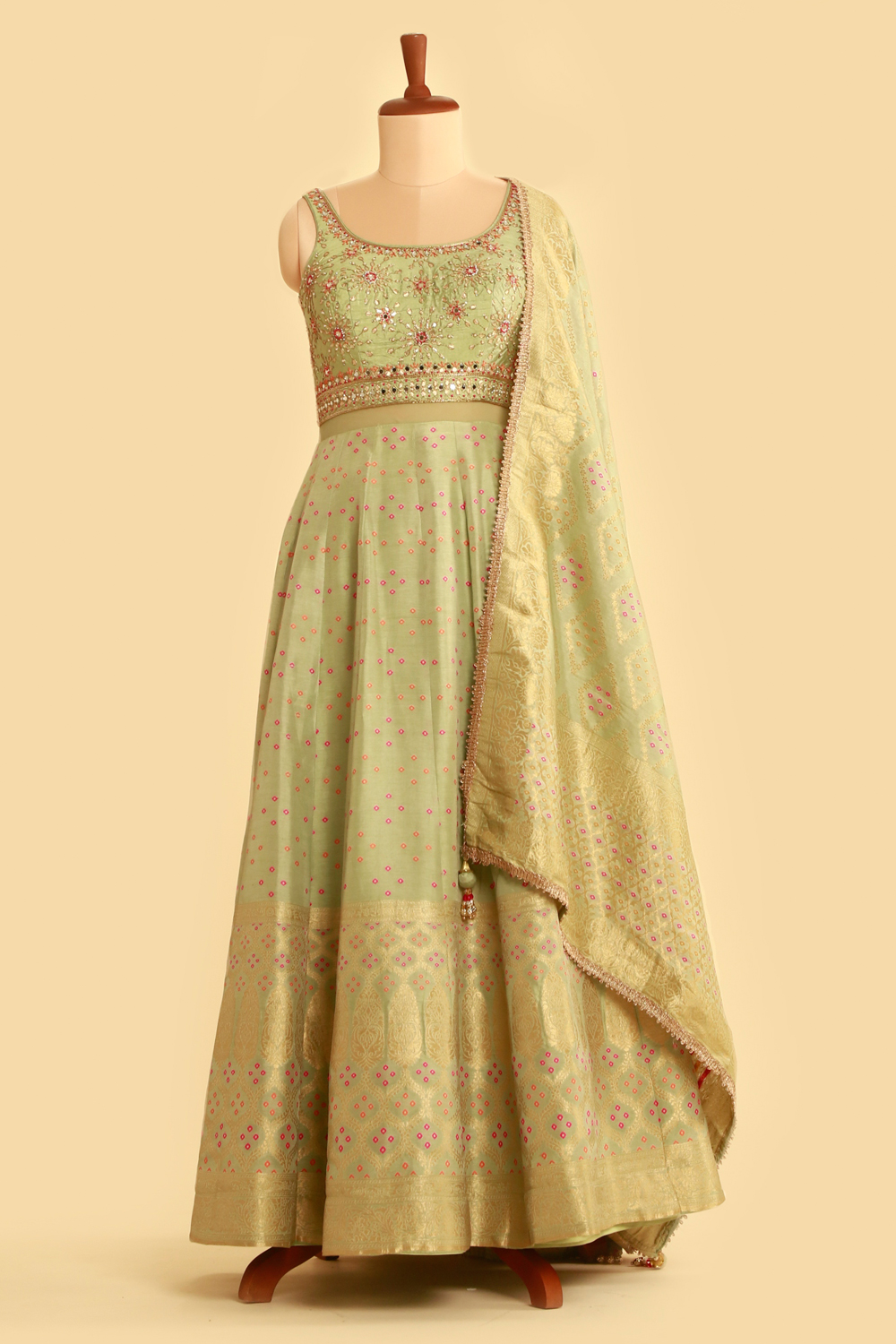 Buy HALFSAREE STUDIO Yellow Banarasi silk Zari Woven Gown with Dupatta  Online at Best Prices in India - JioMart.