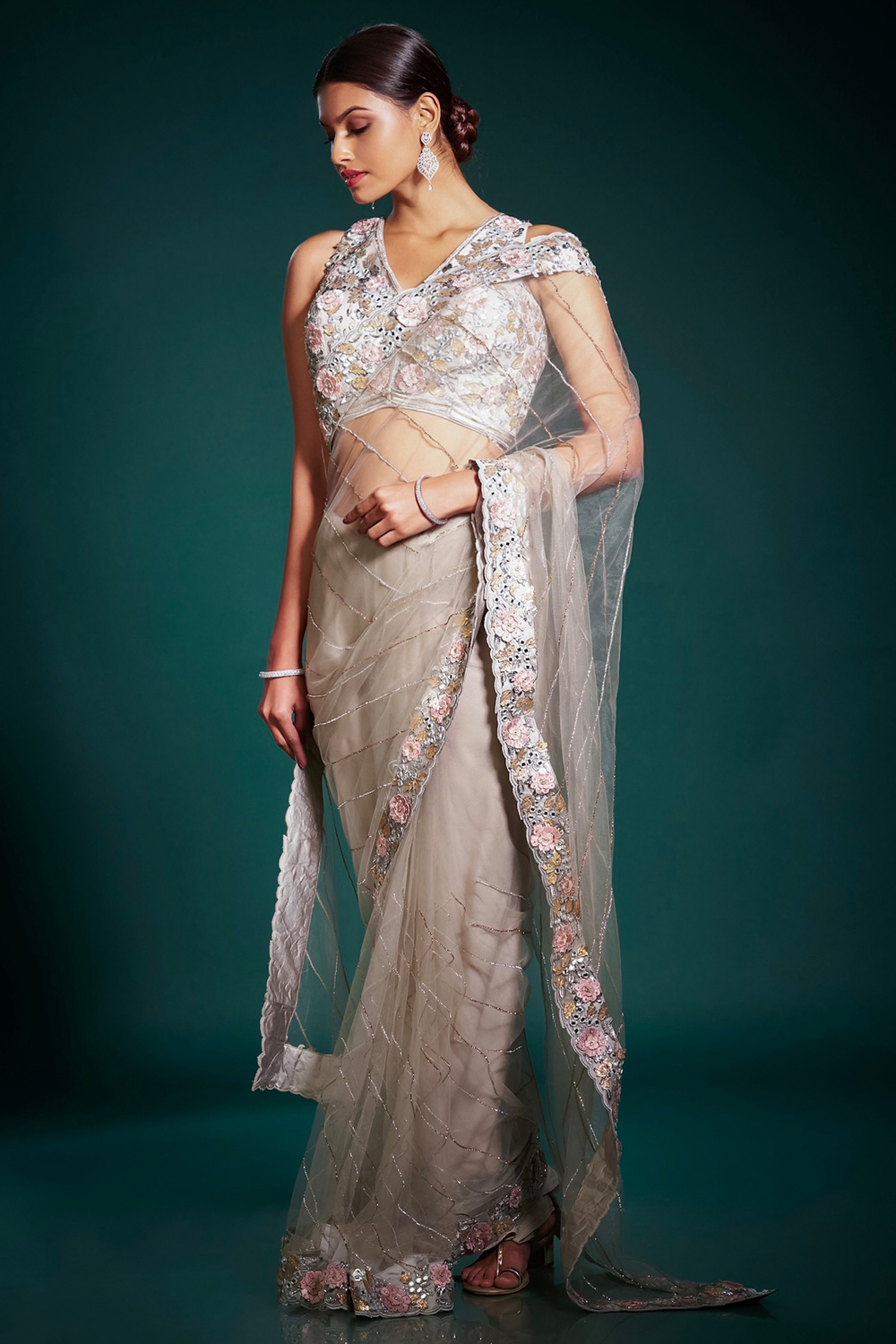 Embroidered Contrast Blouse With Silver Saree